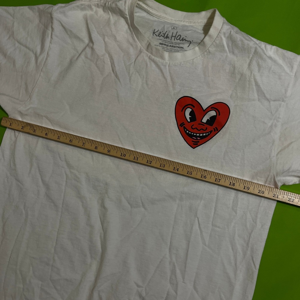 Keith Haring Ripple Junction Smiling Heart Graphic T-Shirt White Mens Large L - Picture 4 of 5